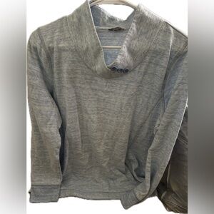 T by Talbots women’s sweater size Lp